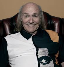 Came across this little gem the other day I had never heard of it. It looks  to have been filmed around  Stockport..https://youtu.be/2_VOFAFsBBE?si=L-P6YVv-kK58bvXz