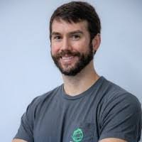 Andrew Ouzts's Instagram, Twitter & Facebook