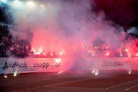 After undergoing scans and meeting. Polizist Nach Spiel Zwischen Gc Und Dem Fc St Gallen Von Brandsatz Getroffen Nzz