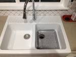 Sink grids for farmhouse sinks