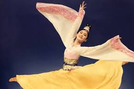 Front Row Seat: Why is Shen Yun controversial? - Duluth News Tribune |  News, weather, and sports from Duluth, Minnesota