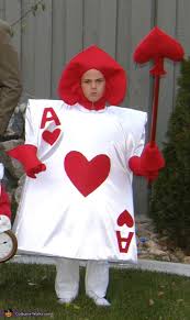 Redqueen's card soldier by pagawanaman on deviantart. Alice In Wonderland Characters Halloween Costume Idea For Family Photo 6 6