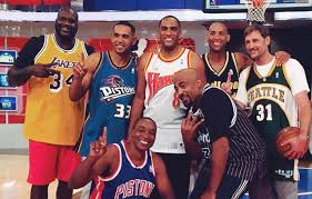 Steven delano smith (born march 31, 1969) is an american former professional basketball player who is a basketball analyst for turner sports. Steve Smith Archives Ballislife Com