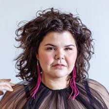 Jeannie Laughlin's Instagram, Twitter & Facebook