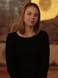 Look how graciously i'm throwing the ball up when i serve ‍. Wta Hotties 2018 Hot 100 34 Anett Kontaveit