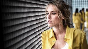 Prise au piège saison 1 vostfr et vf en streaming gratuitsérie créée par olivier kohn, cécile bergeravec : Prise Au Piege Les Episodes Sur Auvio