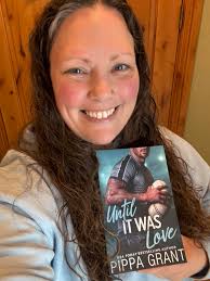 Have you seen the new cover for UNTIL IT WAS LOVE (Copper Valley Pounders  Rugby book 1)? https://readerlinks.com/l/3980079 I AM SO IN LOVE!! Huge  thanks to Wander and his team at Wander