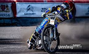 Jun 11, 2021 · • z okazji euro 2020 canal+ przygotował codzienne specjalne wydania news+ • w dniu meczu reprezentacji polski specjalne wydania wysokiego pressing • dodatkowo weekend emocje związane z żużlową ekstraligą Mateusz Bartkowiak Udalo Nam Sie Sprawic Mila Niespodzianke Kibicom Oraz Sobie Wywiad Cz 2