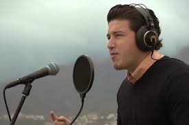 García es una población del estado de nuevo león, cabecera del municipio del mismo nombre. Parodian Campana De Samuel Garcia Tras Video De Presuntos Nexos Con El Narco La Octava