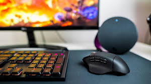It's designed for mmo gaming, with a low click latency when used with its receiver or bluetooth. Logitech G604 Lightspeed Wireless Gaming Mouse
