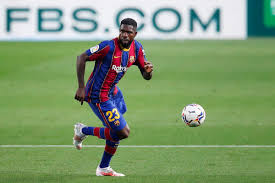A second half comeback from granada denied barcelona the chance to take the lead of laliga santander. Enwobcf Ius2im