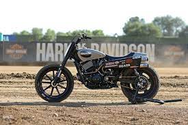 A Hint To Harley Noise Cycles Street Rod Flat Tracker Harley Davidson Helmets Harley Davidson Bikes Harley Davidson
