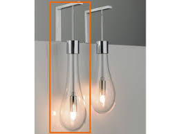 Per la sua forma e per i suoi materiali innovativi la nostra applique si adatta a diversi stili di arredo bagno contemporanei. Lampade Bagno Per L Illuminazione Del Tuo Specchio Bagno