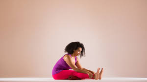 If you carry your mat to classes it can be more challenging so i made a handy dandy video tutorial on how to roll up your yoga mat to avoid kinks and this keeps the clean sides together facing each other, rather than rolling the underside onto the topside and gathering all the bits of dirt off the floor. 9 Ways To Use A Rolled Up Yoga Mat In Practice