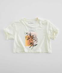 @urbanoutfitterseu tap view shop to shop our instagram! Desert Dreamer No Rain No Flowers Cropped T Shirt Women S T Shirts In Washed White Buckle