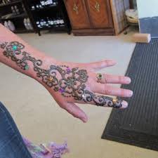 It usually depends on how long the mehandi pastel was left. Hire Abq Henna Henna Tattoo Artist In Albuquerque New Mexico