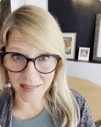 Alex Procter's Instagram, Twitter & Facebook