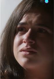 Bia confessa para Maristela que está com medo de ser infeliz em seu  casamento com Beto. #GarotaDoMomento #Novelas @+a