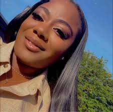 Footprint Painting Idea for Summer! ☀ spotted