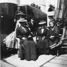 Família de frederico iii da prússia.jpg 654 × 700; Otma S Camera Prince Louis Of Battenberg Princess Louise Of