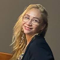 Paula Rohr's Instagram, Twitter & Facebook