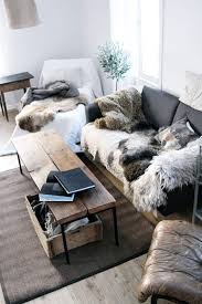 While adults prefer a space that's calm and understated, teens often appreciate vibrant, high energy rooms. 15 Different Ways To Decorate Your Home With Faux Fur