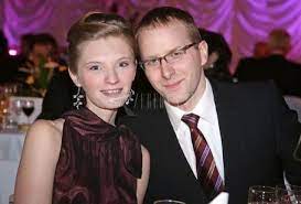 Agata buzek is a 44 year old polish actress born on 20th september, 1976 in pyskowice, poland. Agata Buzek And Adam Mazan Dating Gossip News Photos