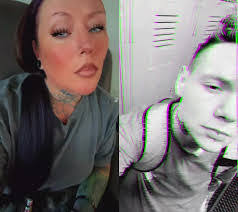 Melissa Bostic's Instagram, Twitter & Facebook