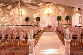Pelazzio Full Service Wedding Venue Has Ambiance Lighting Packages Available Houston Wedding Upl Wedding Venue Houston Wedding Venues Wedding Elegant Table