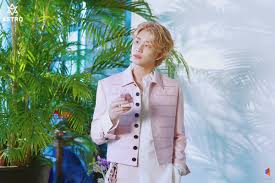 The group is composed of six members: All Light Jacke Behind Mj Astro South Korean Band Foto 41947574 Fanpop