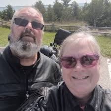 What time and where can we pick up registration