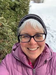 Sheila Norris's Instagram, Twitter & Facebook