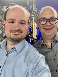 💡Carlos Smart machte seinem Namen alle Ehre: Er erfand eine einfache  Mülltrennung im OP und verhalf seinem Arbeitgeber Sana so zu einem Platz im  Finale des Deutschen Nachhaltigkeitspreises 🏆