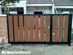 Pagar tangga minimalis ini dapat bertahan lebih lama dibanding pagar tangga kaca. Ide 24 Pintu Minimalis Grc