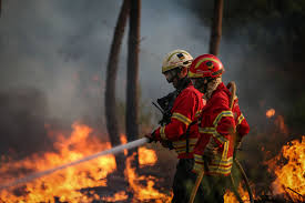 Maybe you would like to learn more about one of these? Concelhos De Sao Bras De Alportel E Tavira Com Risco Maximo De Incendio Sic Noticias