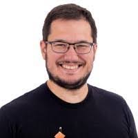 Alex Guay's Instagram, Twitter & Facebook