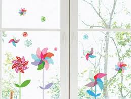 40 Ideen Fur Schone Kinderzimmer Fensterdeko Archzine Net Fensterbilder Kinderzimmer Kinder Zimmer Fensterdeko