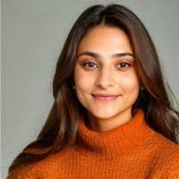 Danielle Gilman's Instagram, Twitter & Facebook