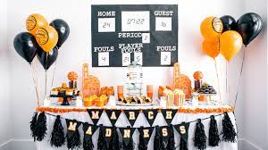 Less time in the kitchen means more time having fun with the birthday boy. This March Madness Basketball Party Is A Slam Dunk Martha Stewart