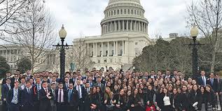 Yeshivat Frisch Seniors Visit Washington, D.C.