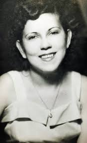 Women at Work » Olivia Raposo (Terceira) Abdow Photo Gallery