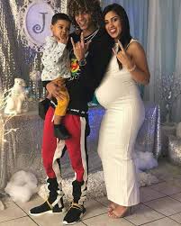 Jay wheeler contó detalles del remix 'la curiosidad' con rauw alejandro y lunay. Jon Z Y Shakira Su Esposa Todos Me Gusta El Reggaeton Que Facebook