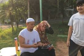 Arifin ilham resmi menikahkan muhammad alvin faiz pada usia muda, 17 tahun. Ini Wasiat Almarhum Arifin Ilham Kepada Anak Anaknya