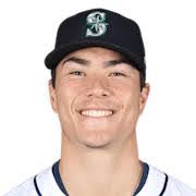 Brian Roo's Instagram, Twitter & Facebook