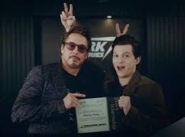 Pin By Addie On Marvel Tom Holland Peter Parker Tom Holland Tom Holland Spiderman