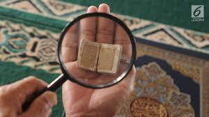 Yang senantiasa terjaga dari hilang dan segala kecacatan. 5 Alquran Unik Di Indonesia Terbuat Dari Marmer Hingga Bertinta Emas Lifestyle Liputan6 Com