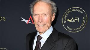 The young man was looking for a place to unwind and have something affordable to eat. Clint Eastwood Neues Filmprojekt