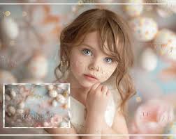 Vintage Gold Tone Floral 5 X 7" Photo Frame