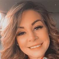 Erin Bayless's Instagram, Twitter & Facebook