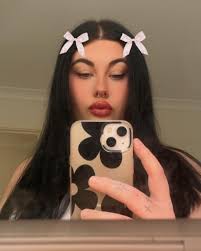 MOLLY (@mollyyy__dunstan) • Instagram photos and videos